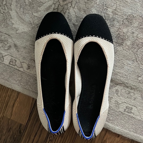 Rothy’s Square Cap Toe Flats in Tuxedo 7.5 - Picture 3 of 5